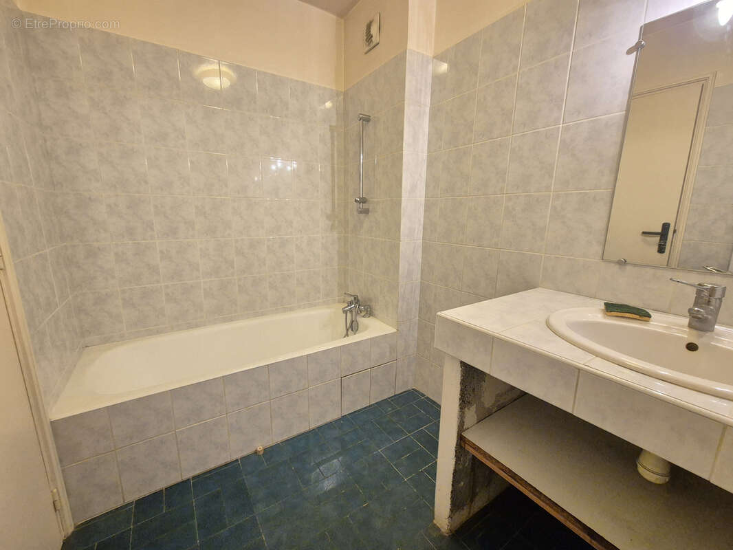 Appartement à HYERES