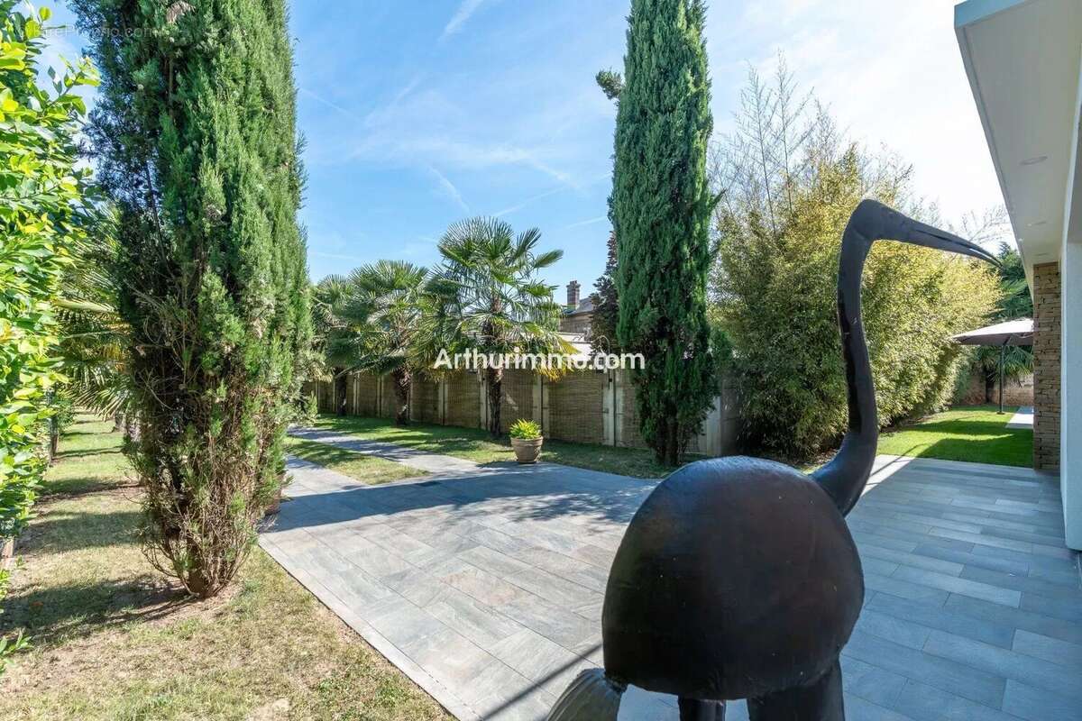 Maison à SUCY-EN-BRIE