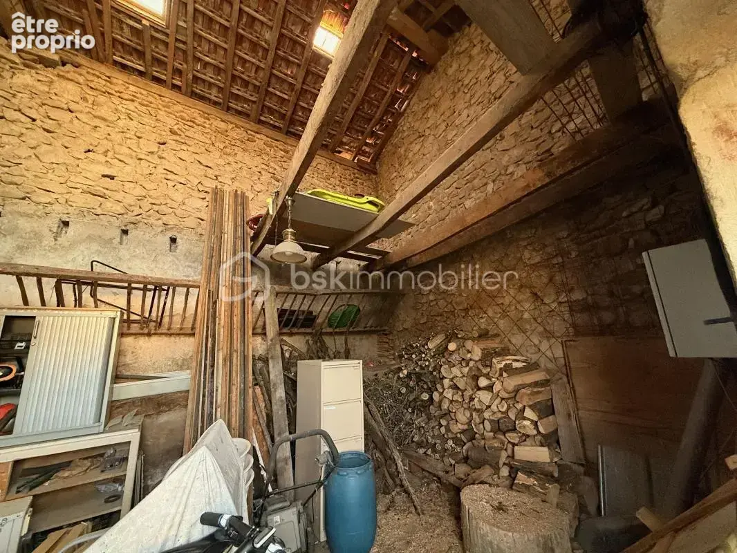 CLÉRIEUX – Maison 176 m² – 4 chambres – Terrain 4 740 m² – Piscine – Dépendances - photo 24