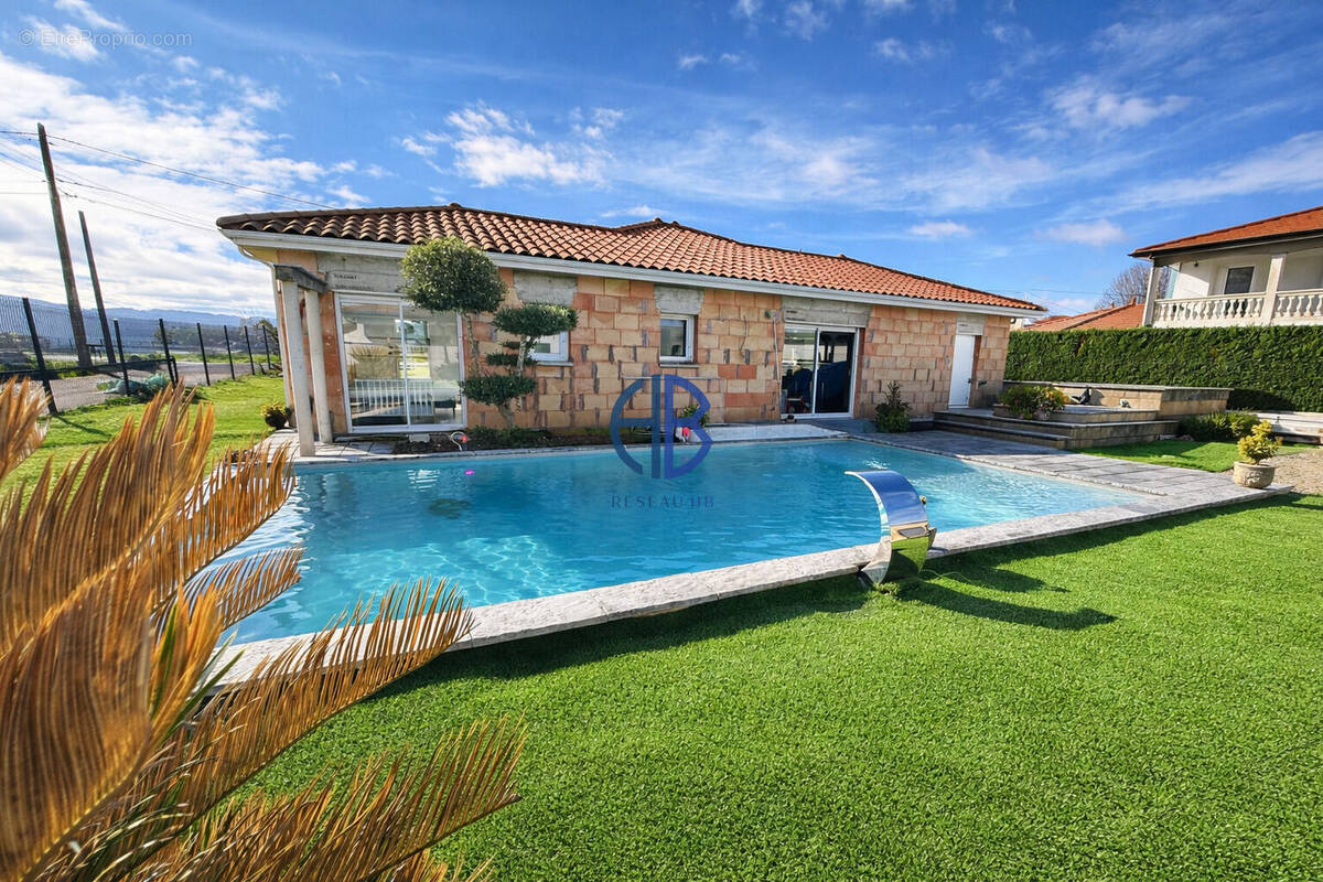 Maison à MARCILLOLES