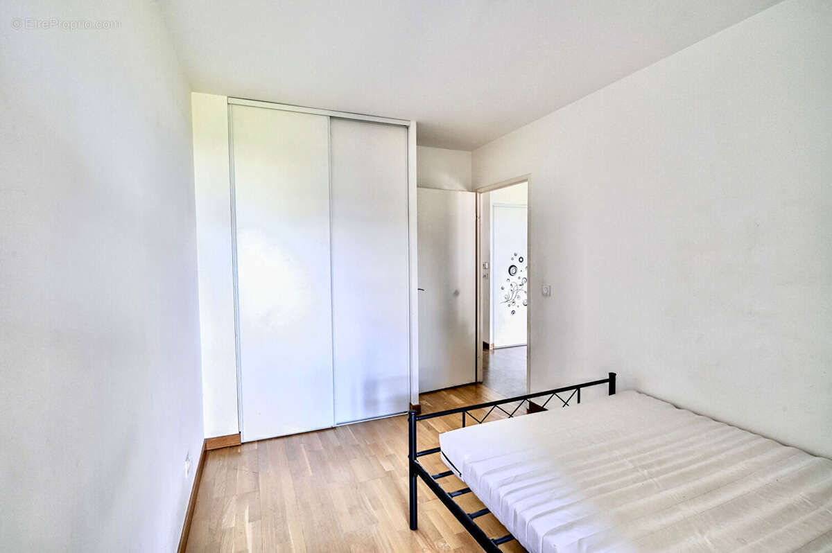 Appartement à NANTERRE