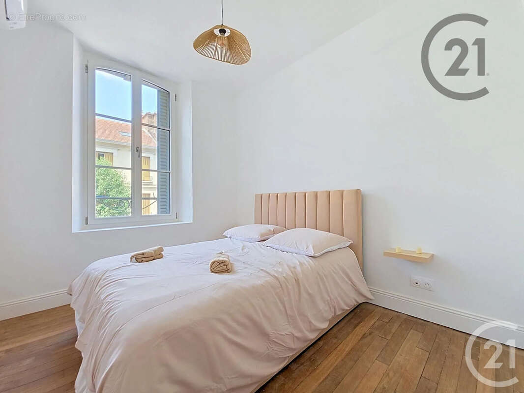 Appartement 85 m² à Sainte-Savine  - photo 5