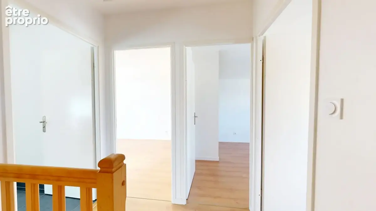 Maison 4 pièces 97 m² à vendre à Saint-Denis-En-Val (45560) - photo 8