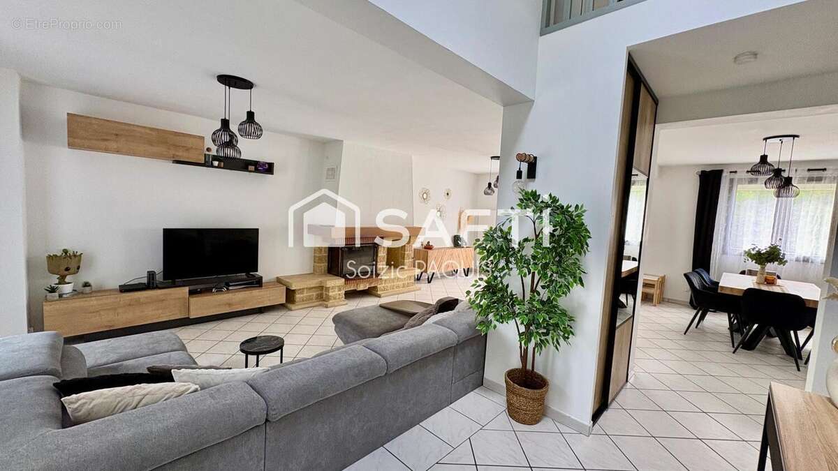 Maison 149 m² à Saacy-Sur-Marne  - photo 2