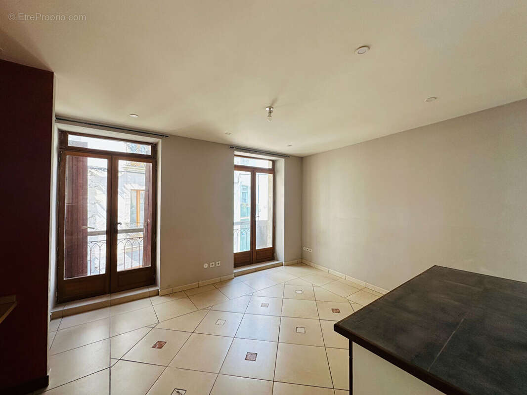 EXCLUSIVITE - Immeuble Béziers - 8 pièces - 153 m² - photo 5
