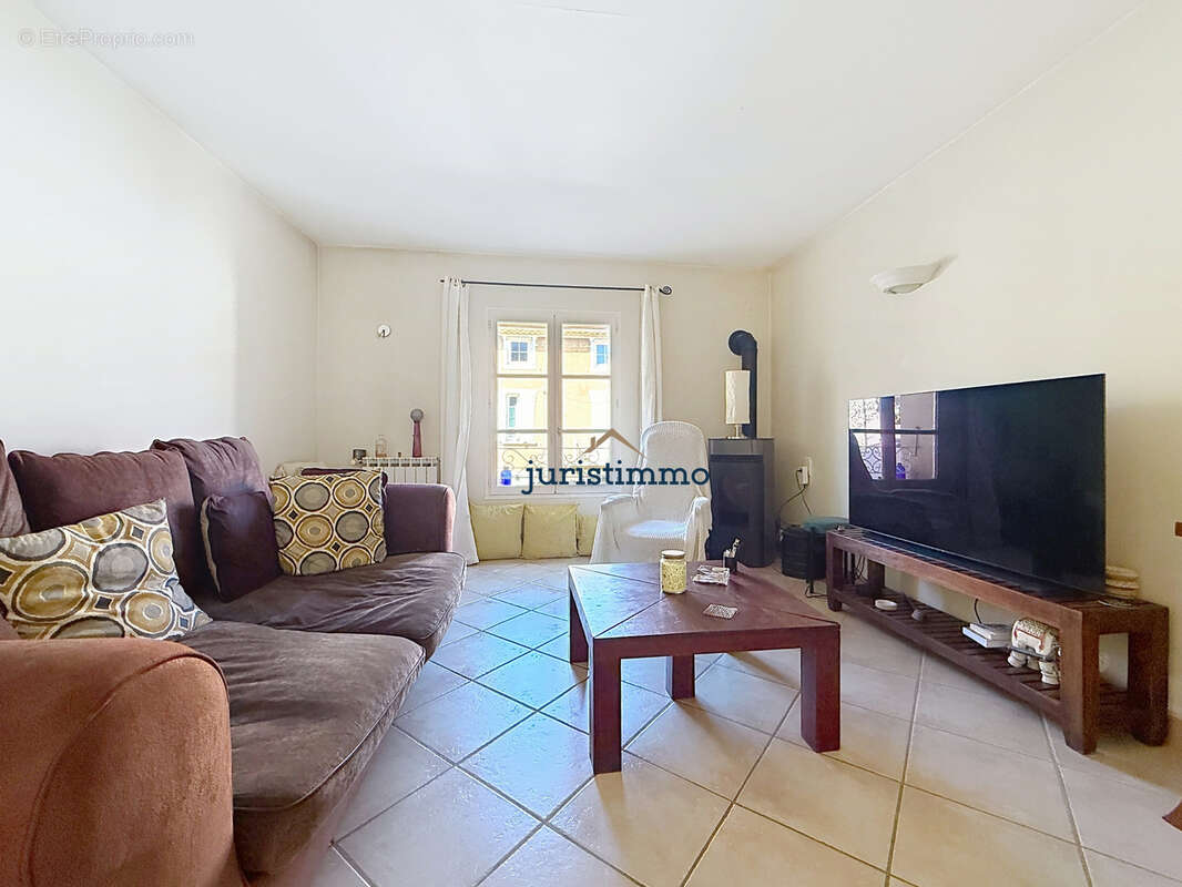 Maison à VAISON-LA-ROMAINE