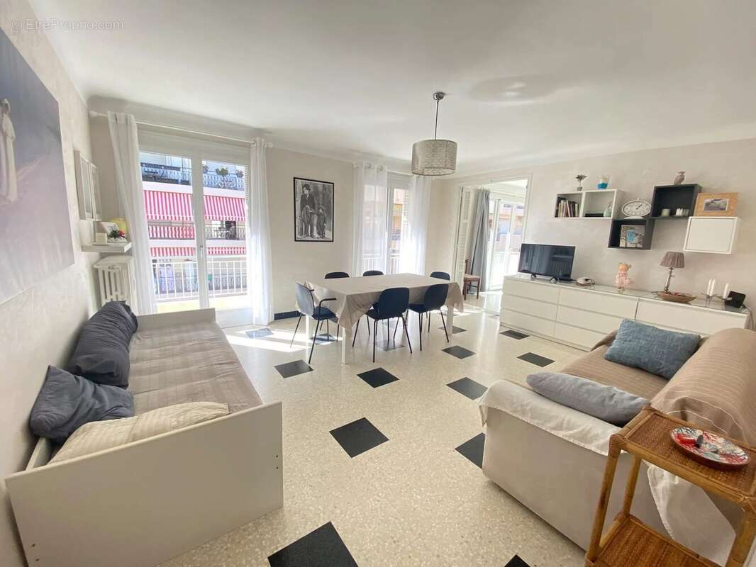 Appartement à MENTON