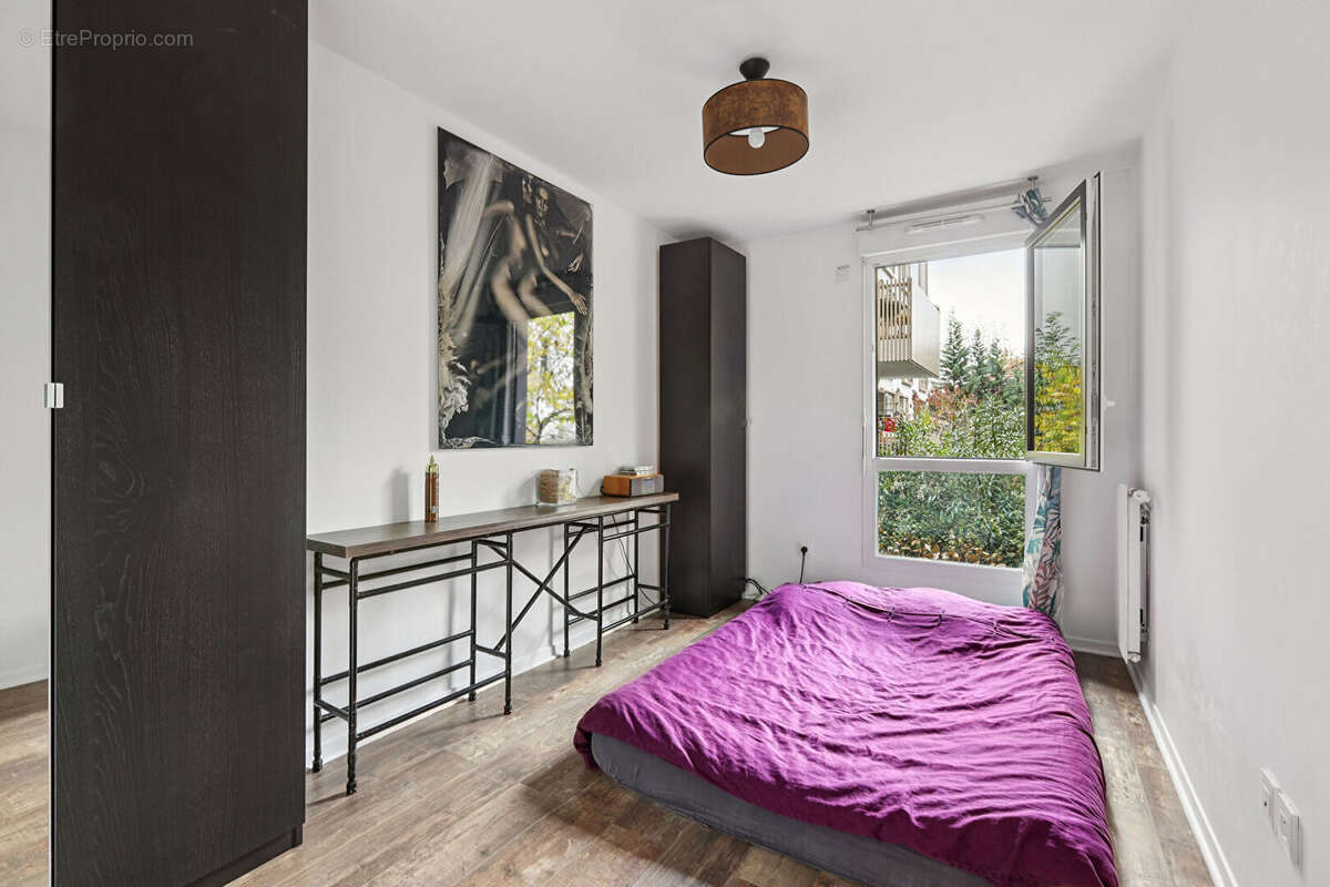 Appartement à NANTERRE