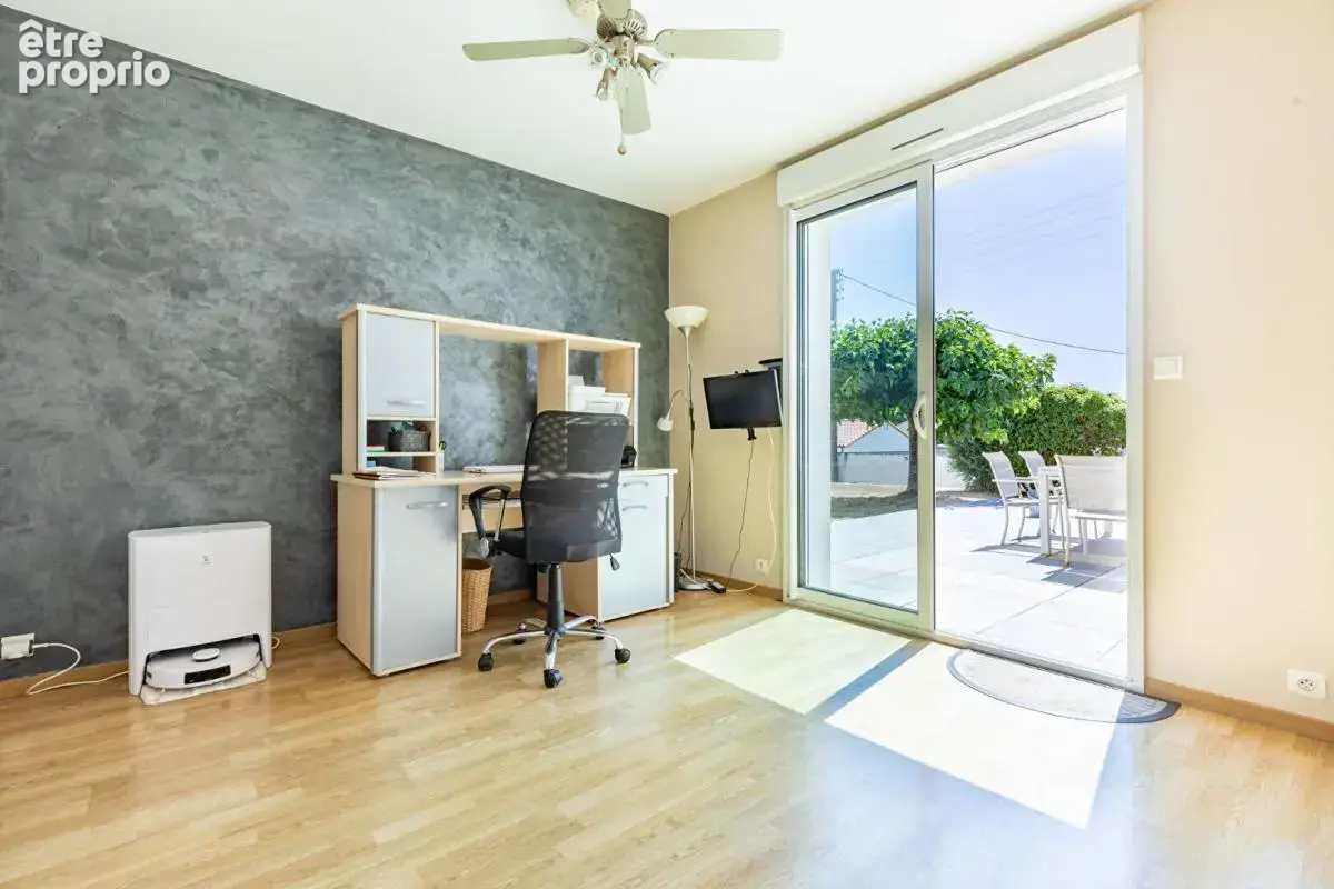 Maison Mouzillon 6 P . 4 Chs . Bureau . 177.85 M² . Double garages . T 1153 M² . Sous-sol - photo 10