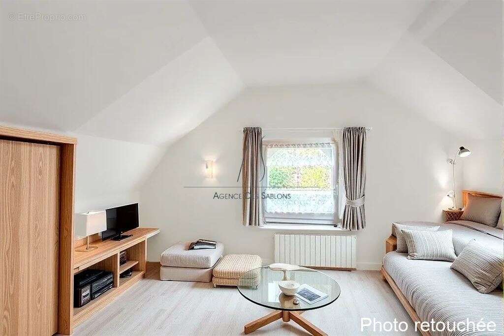 Maison à LE VESINET