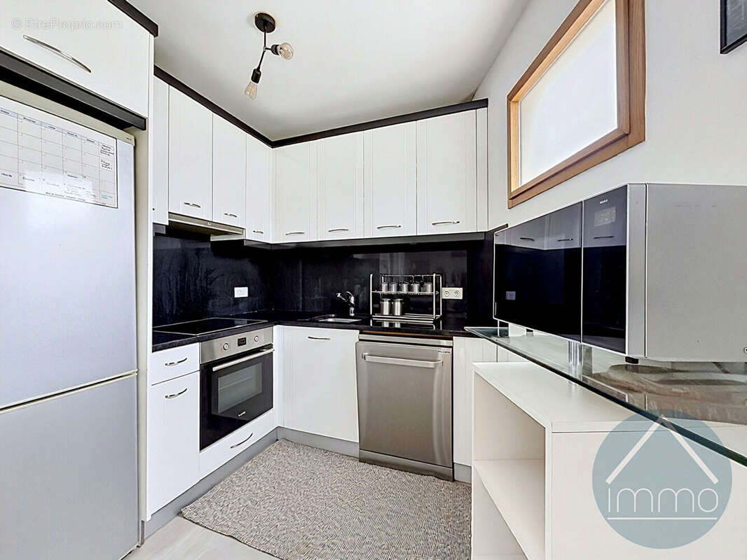 Appartement à NANTERRE