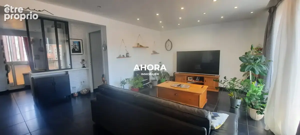 Appartement 5 pièces 99 m² à vendre à Marseille-9e (13009) - photo 3