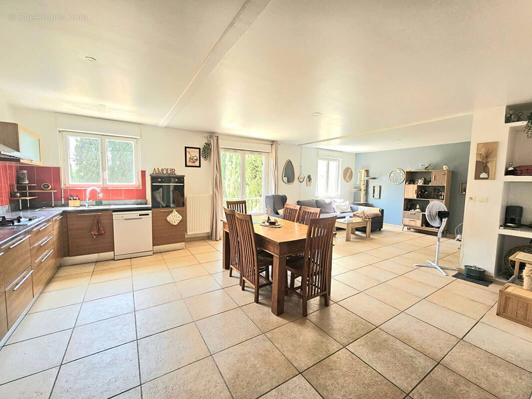 Appartement à CARCASSONNE