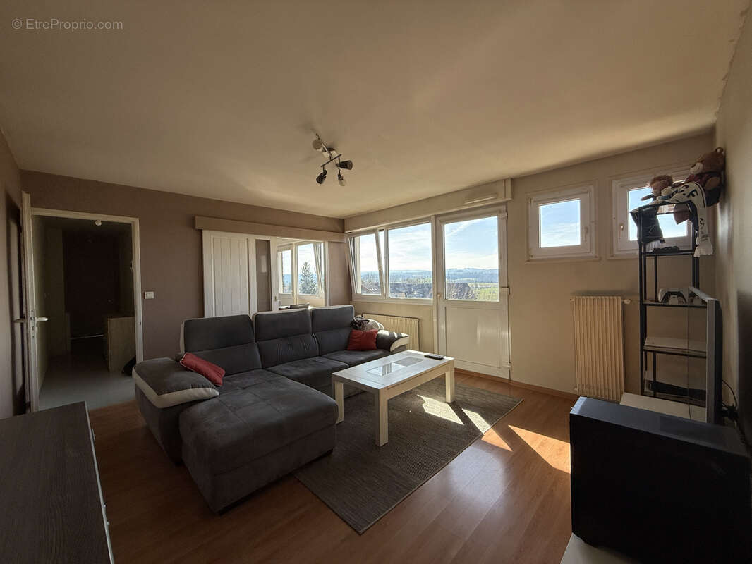 Appartement à MAICHE