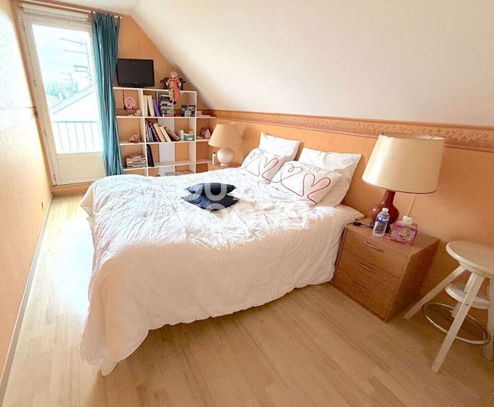 Maison à Mennecy - photo 6