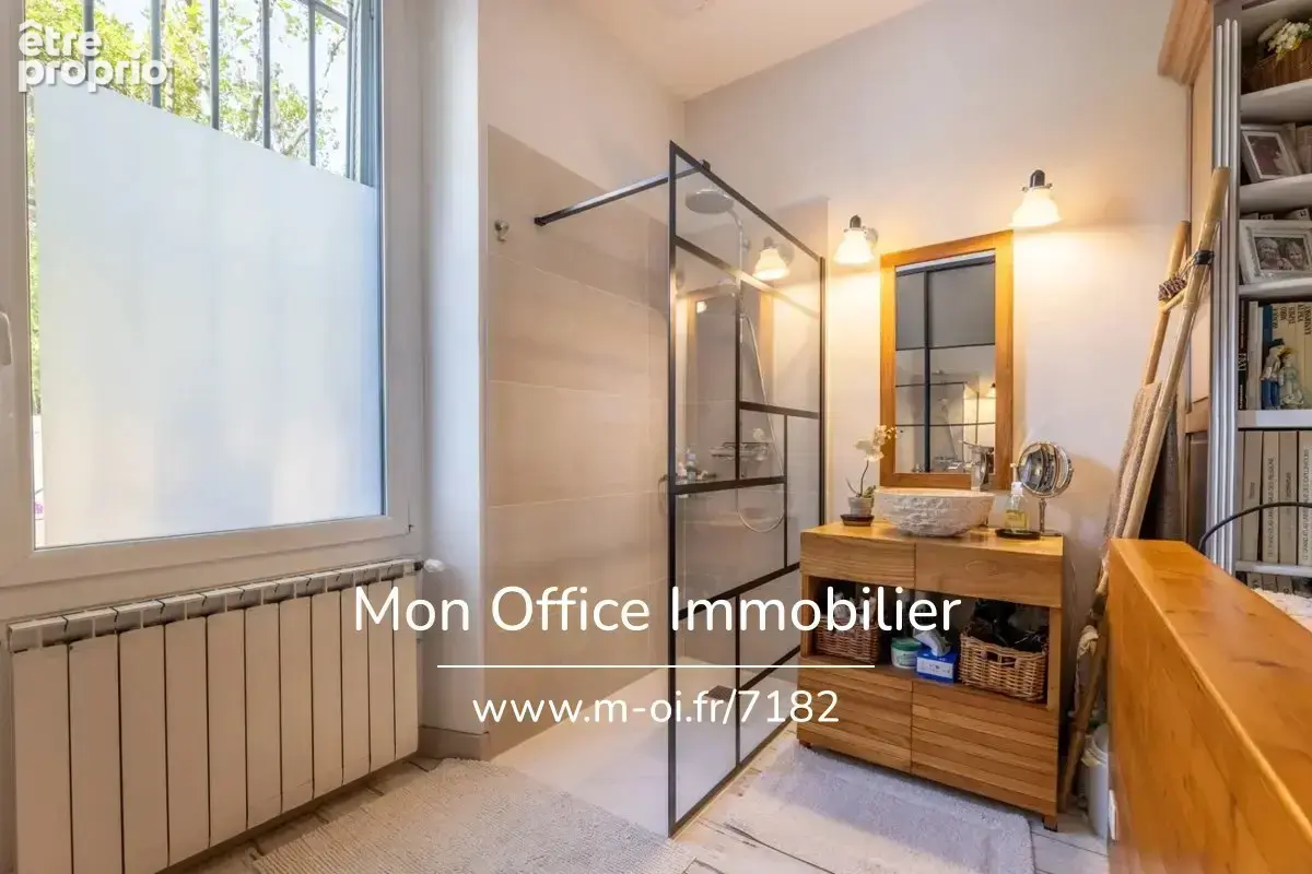 Référence : 7182-LLI - Superbe appartement entièrement rénové avec jardin et garage - centre historique d'Aix-en-Provence - photo 7
