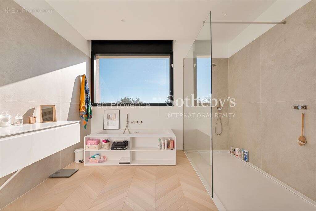 Maison à AIX-EN-PROVENCE