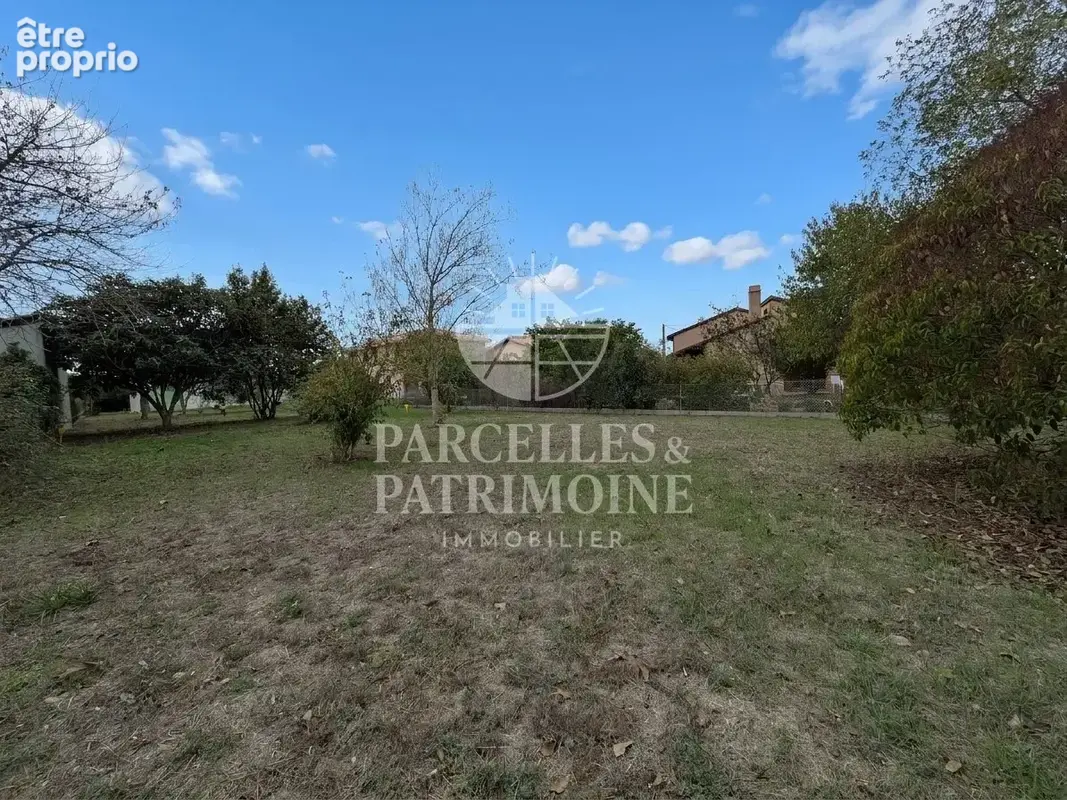 Terrain de 1 072m² en seconde ligne proche commodités - photo 4
