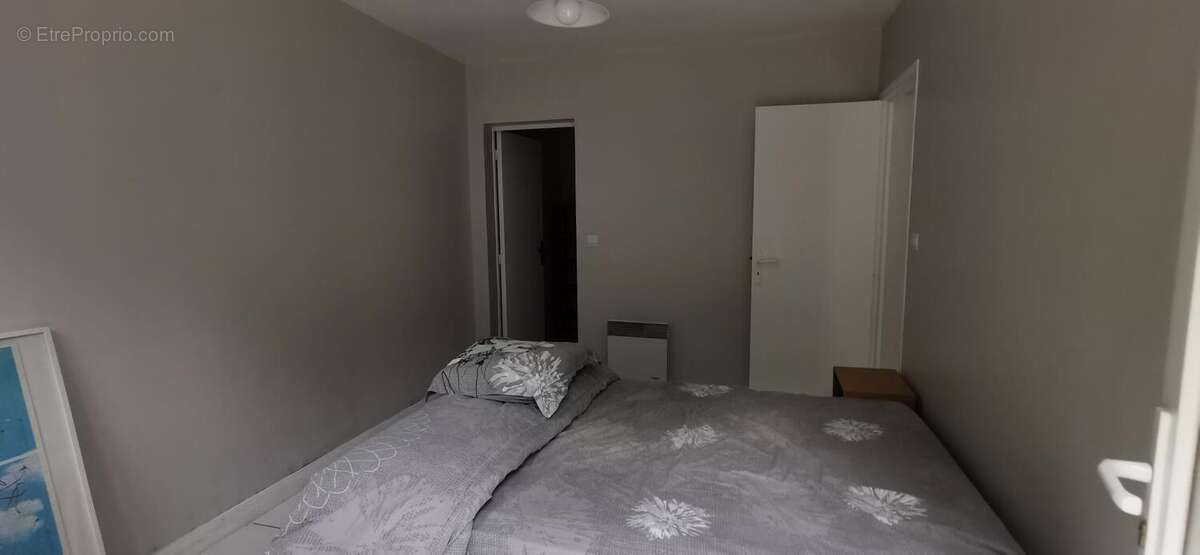 Vente de 2 maisons (1er 160 m² de type F4 + 2ème 46 m² de type F3) au milieu de son terrain de 16600 m² ! - photo 15