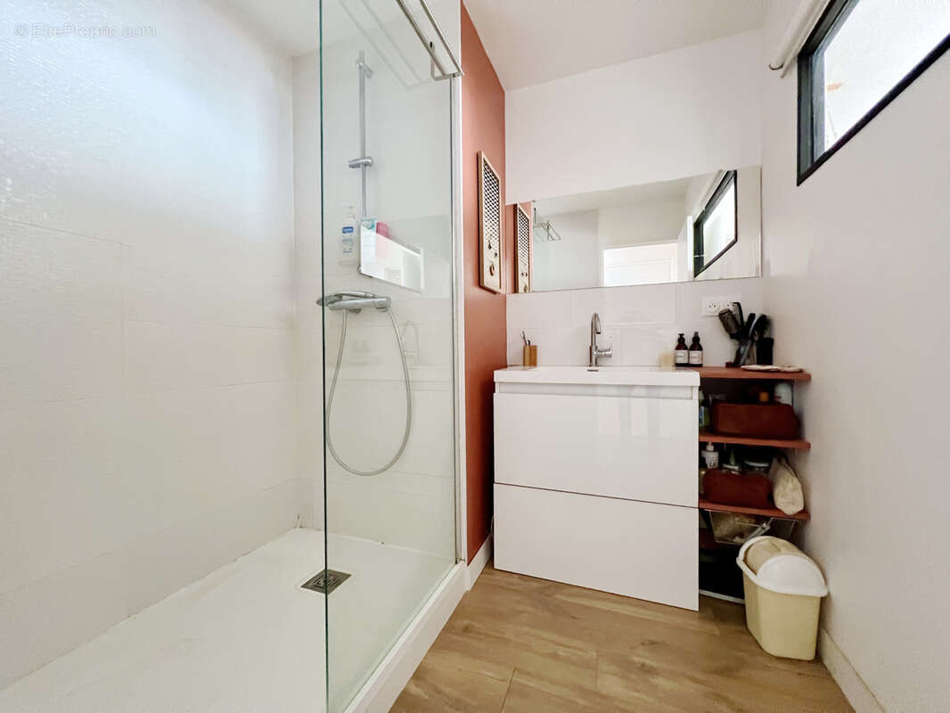 Appartement à BEGLES