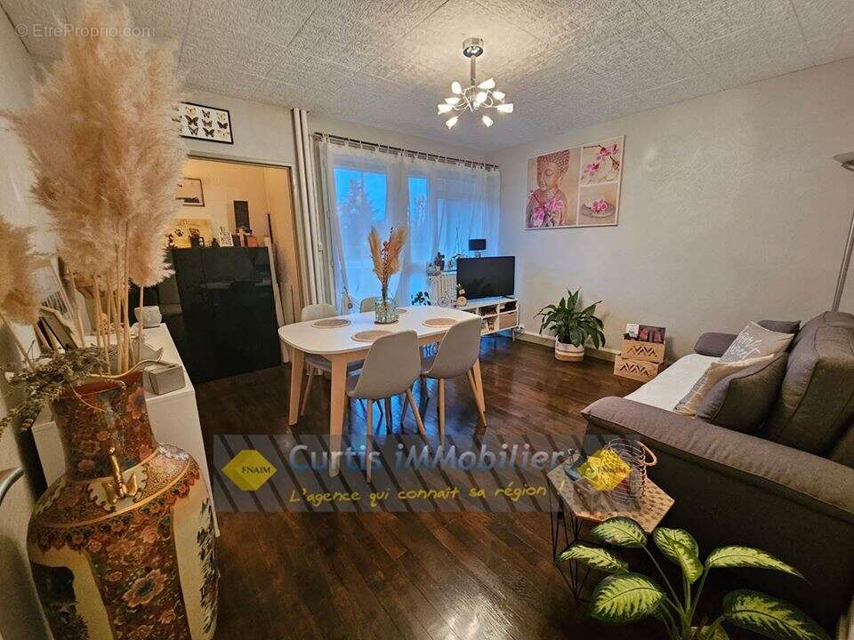 Appartement à FIRMINY