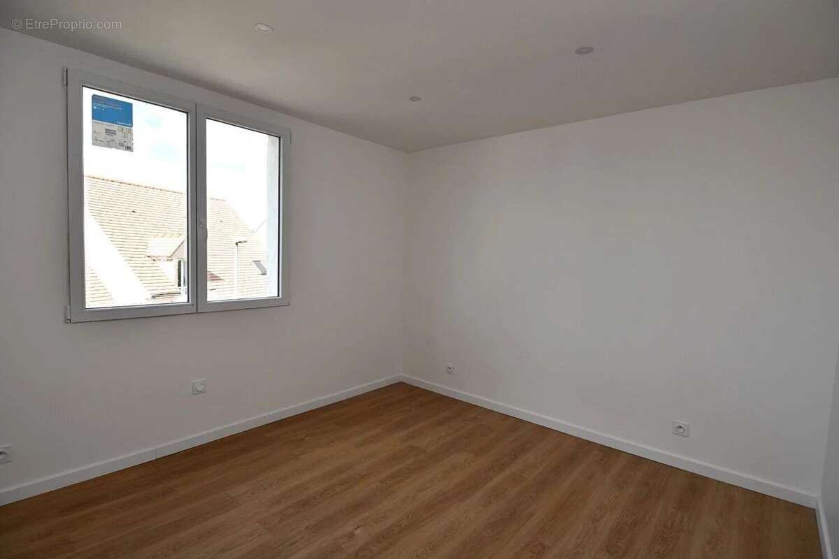 Maison à CARRIERES-SUR-SEINE