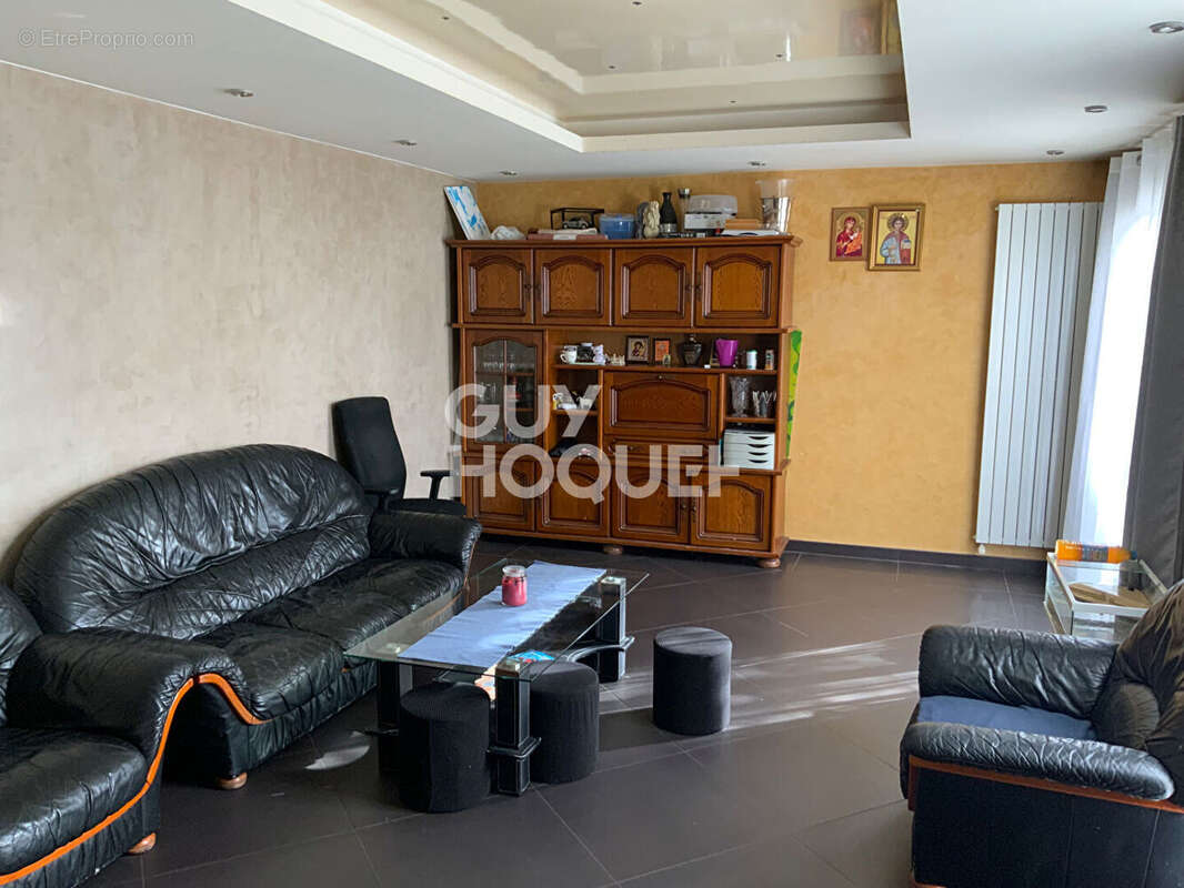 Maison à LES PAVILLONS-SOUS-BOIS