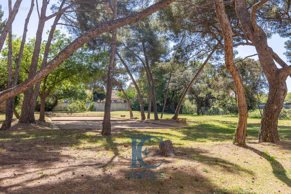 Appartement à SIX-FOURS-LES-PLAGES