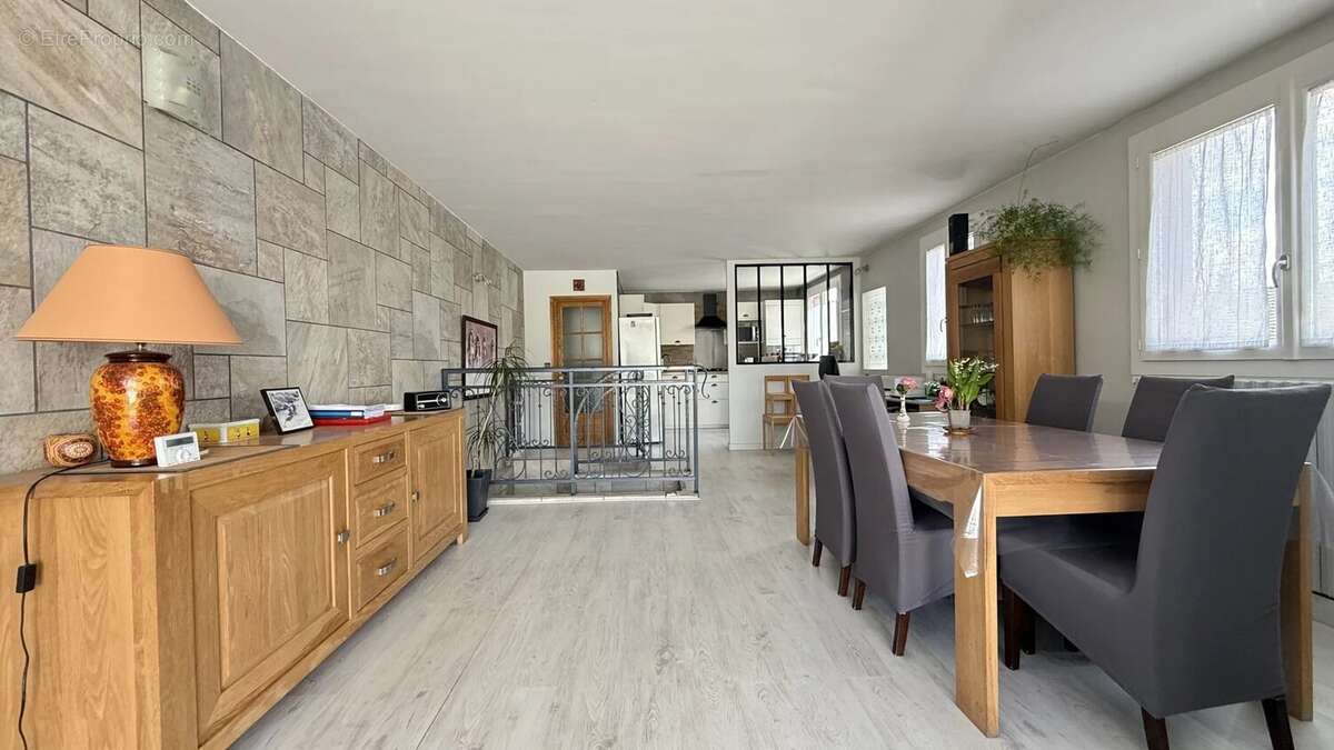 Appartement à DOMONT