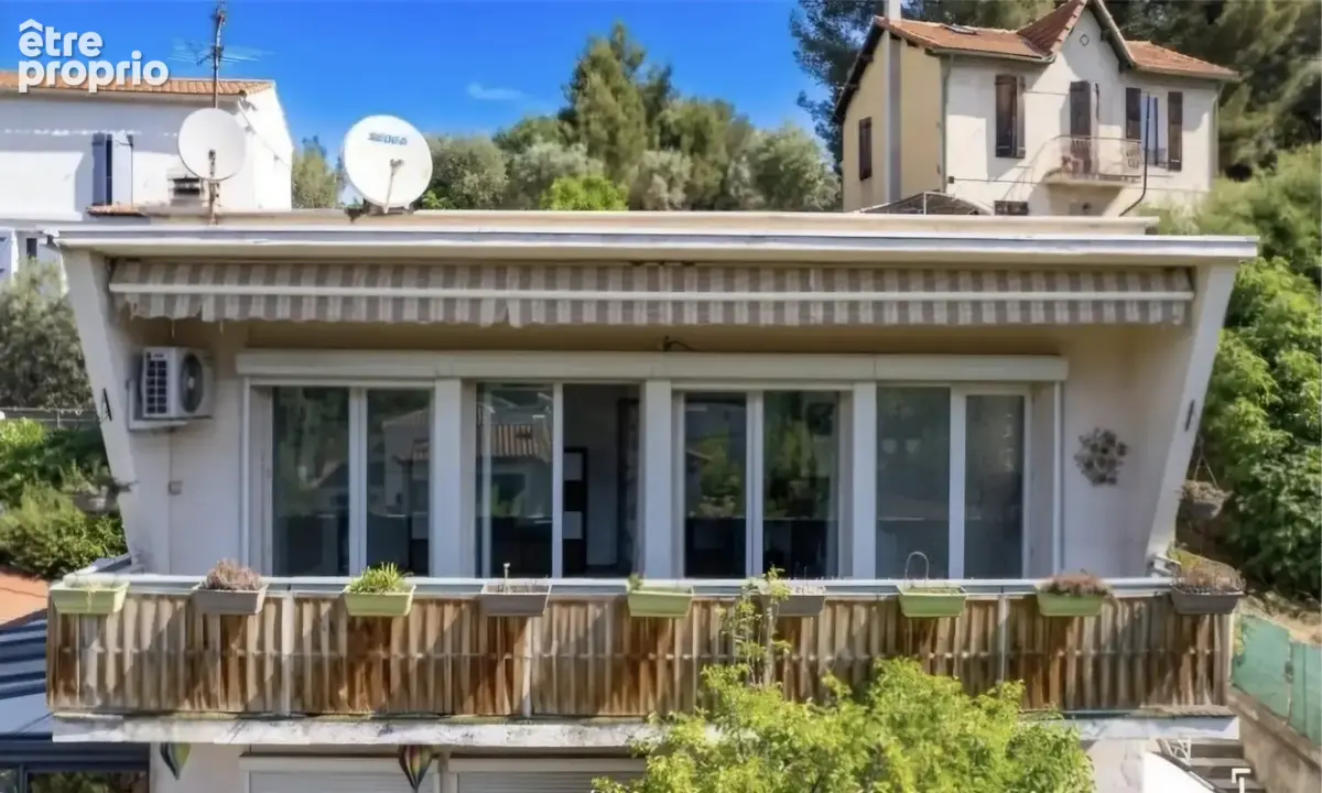 Appartement à MARSEILLE-11E