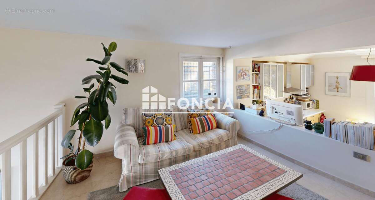Meulière 8 pièces, 205 m² terrain 756 m² rare sur le marché ! - photo 8