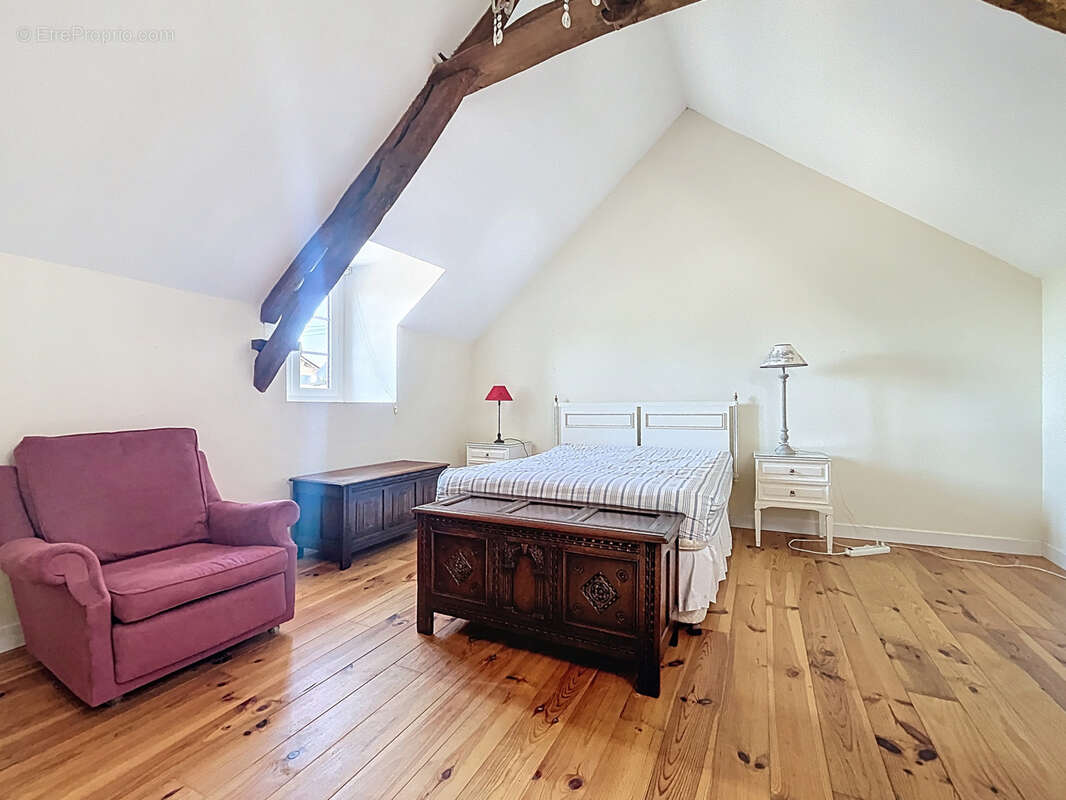 Maison à MOON-SUR-ELLE