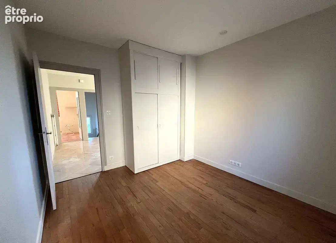 Maison 159 m² à Bourg-En-Bresse  - photo 10