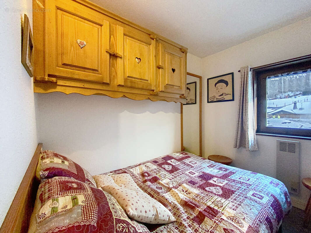 Appartement à MORILLON