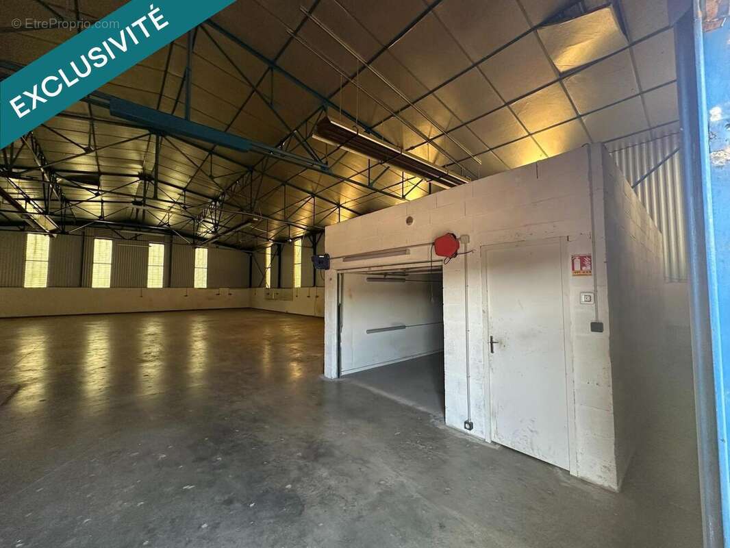 Photo 9 - Commerce à NEVOY