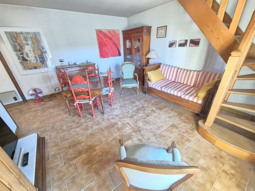 Appartement à HYERES