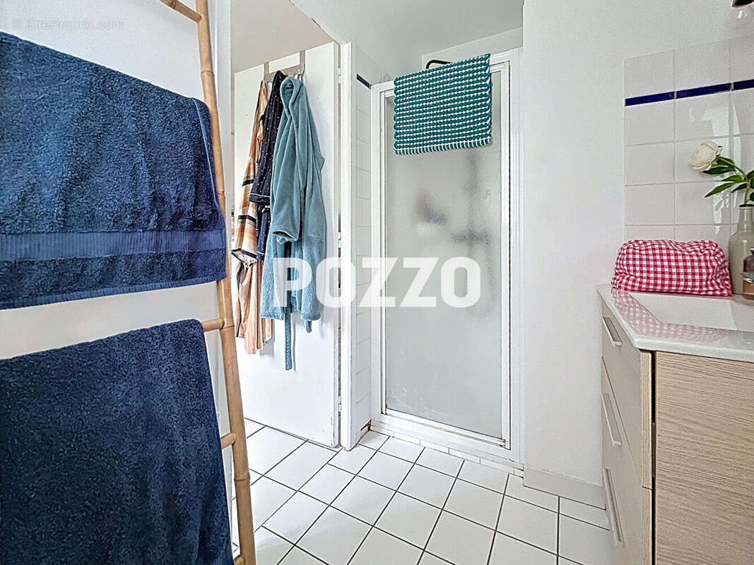Appartement à SAINT-PAIR-SUR-MER