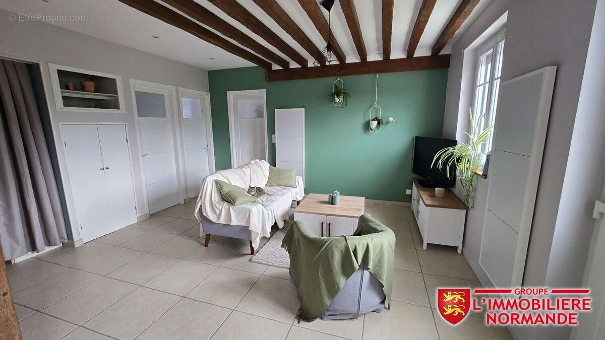 Maison à ACQUIGNY