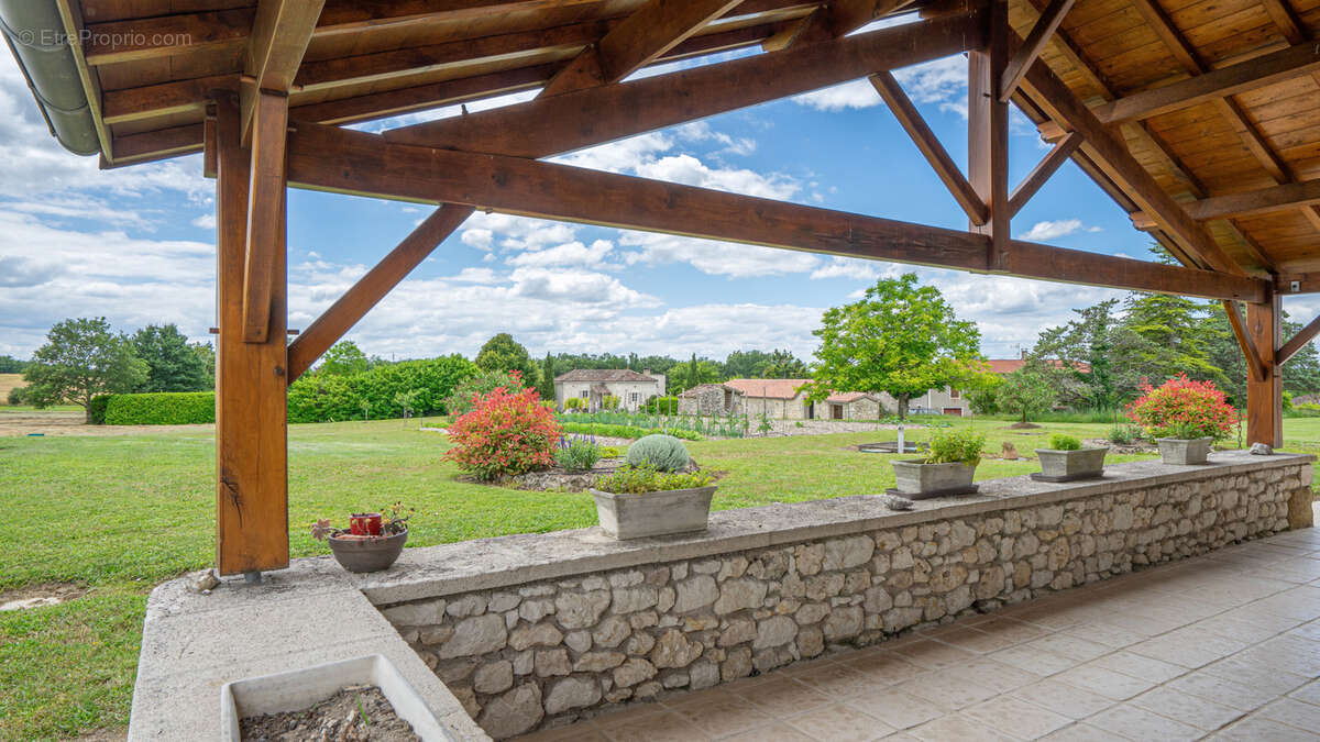 Maison à BAGAT-EN-QUERCY