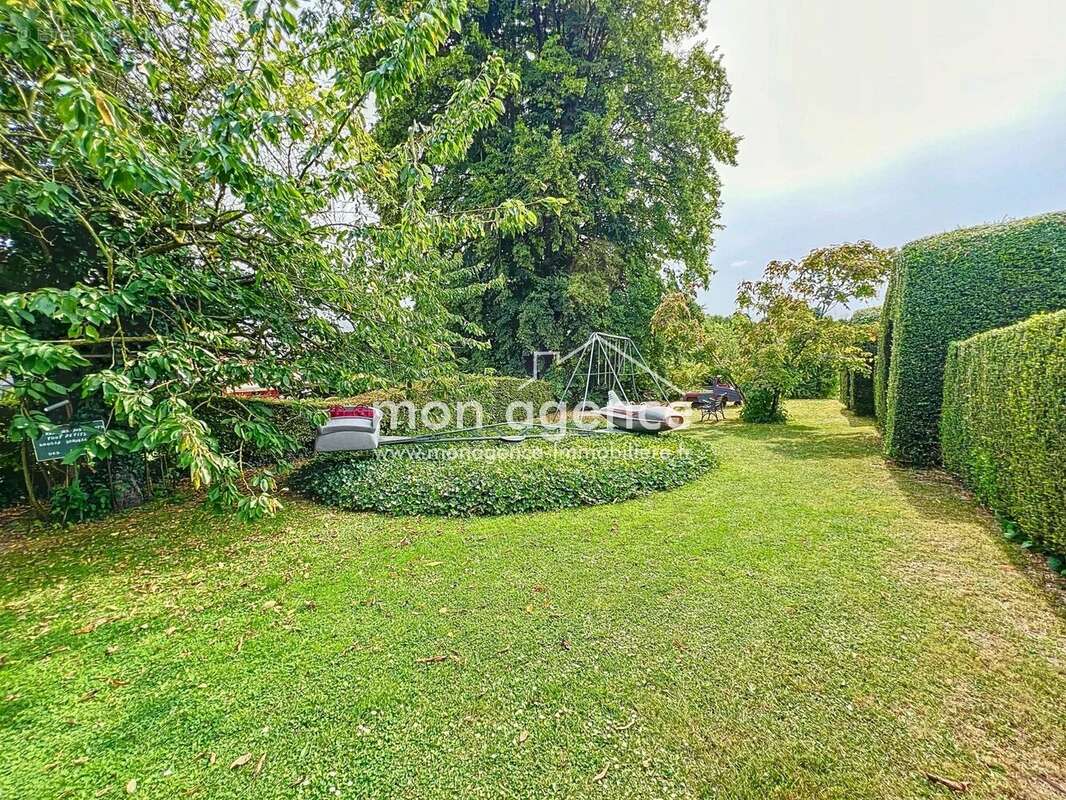 Maison à NEUFCHATEL-EN-BRAY