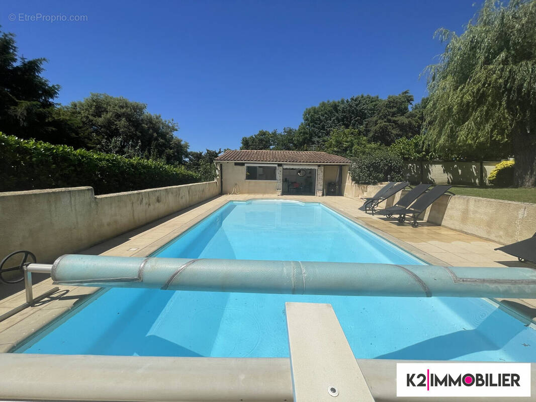 Maison à MONTELIMAR