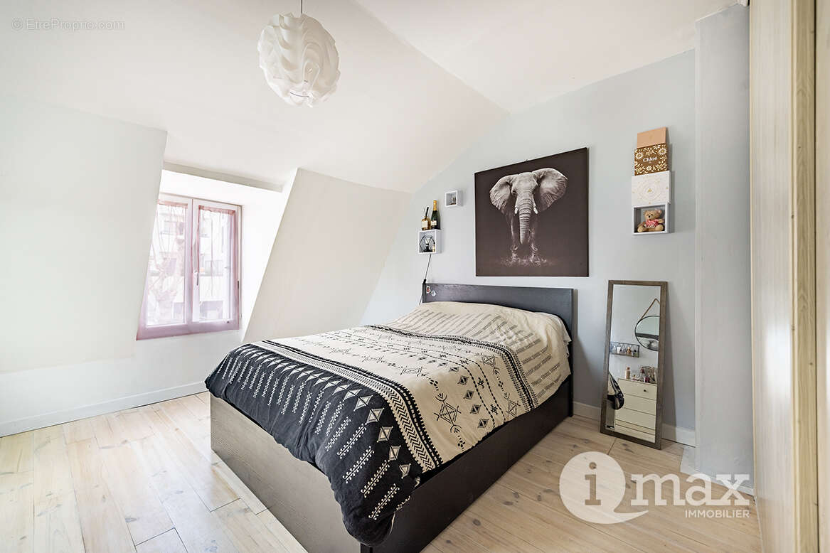 Maison à BOIS-COLOMBES