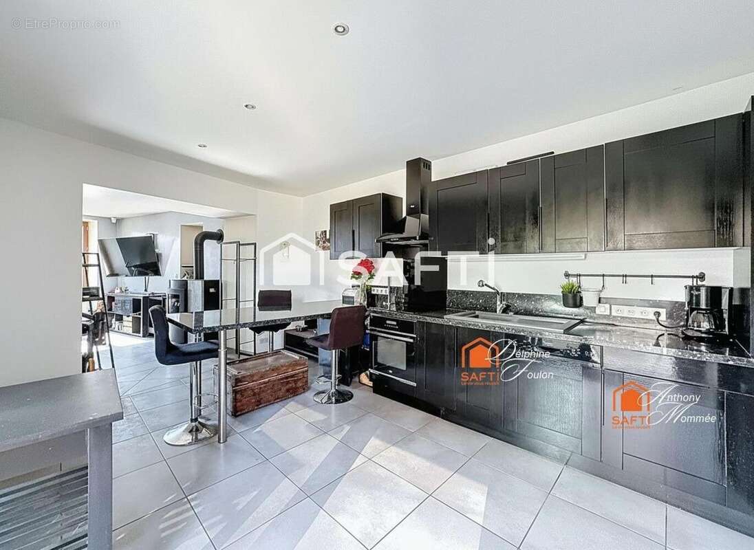 Photo 2 - Maison à MONTALIEU-VERCIEU