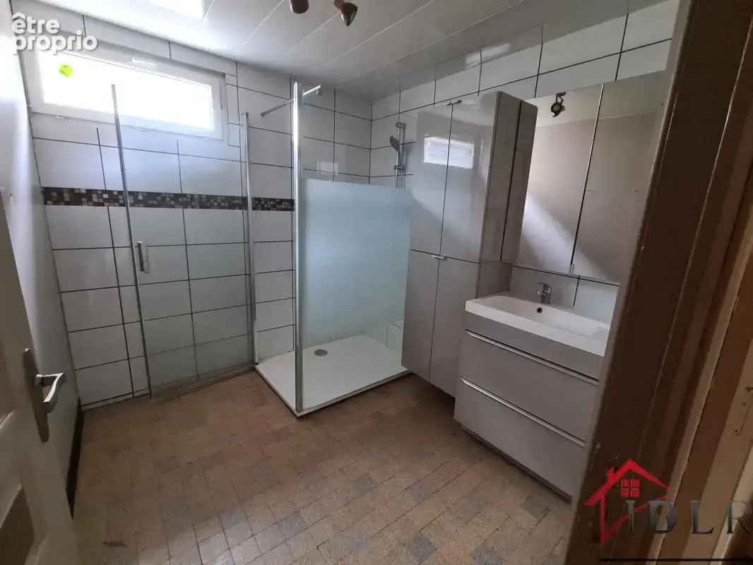 Ensemble immobilier - photo 7