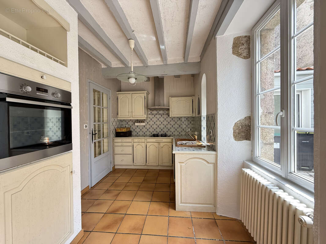 Maison à VIEILLEVIGNE