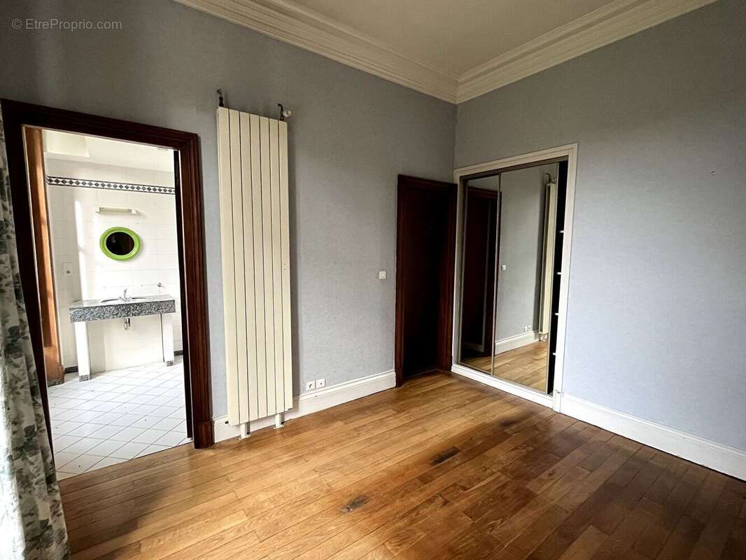 Appartement à MURS-ERIGNE