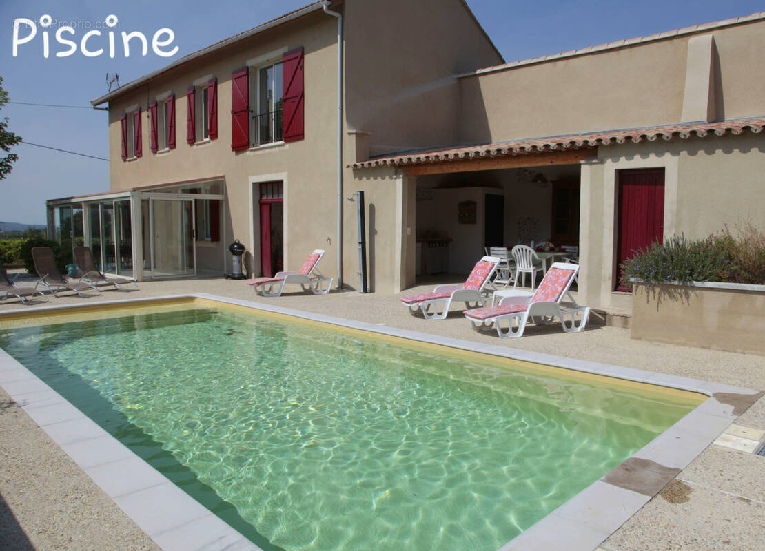 Maison à RASTEAU