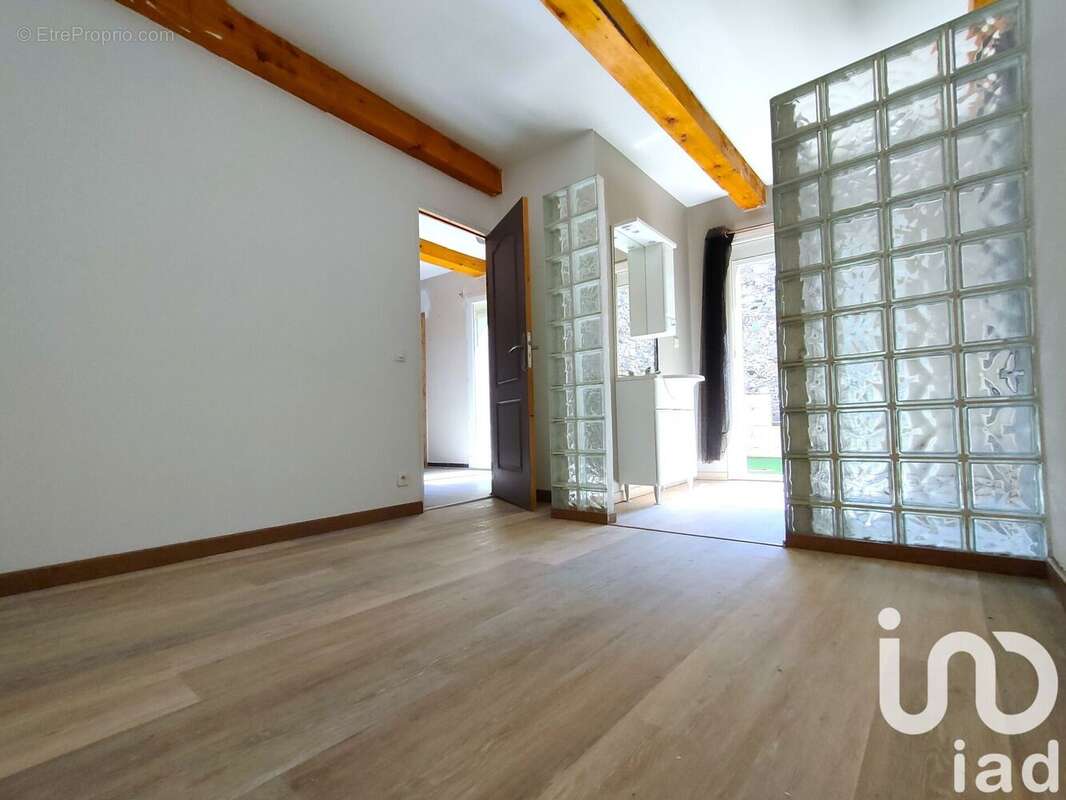 Photo 9 - Maison à LATOUR-DE-FRANCE