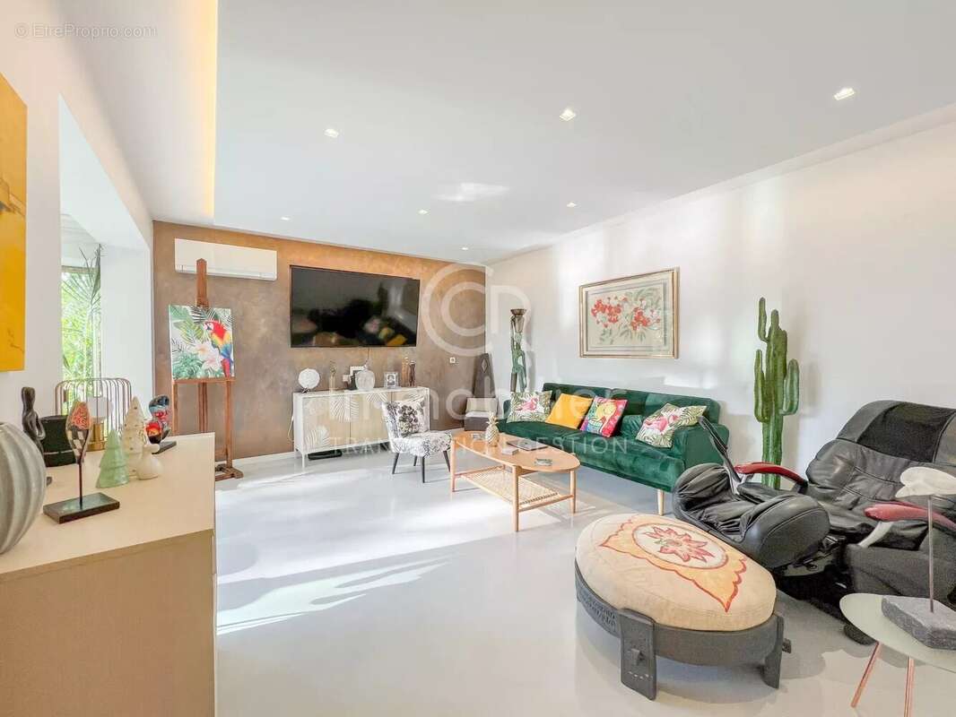 EXCLUSIVITE - Cannes - Bas Croix des Gardes - photo 4