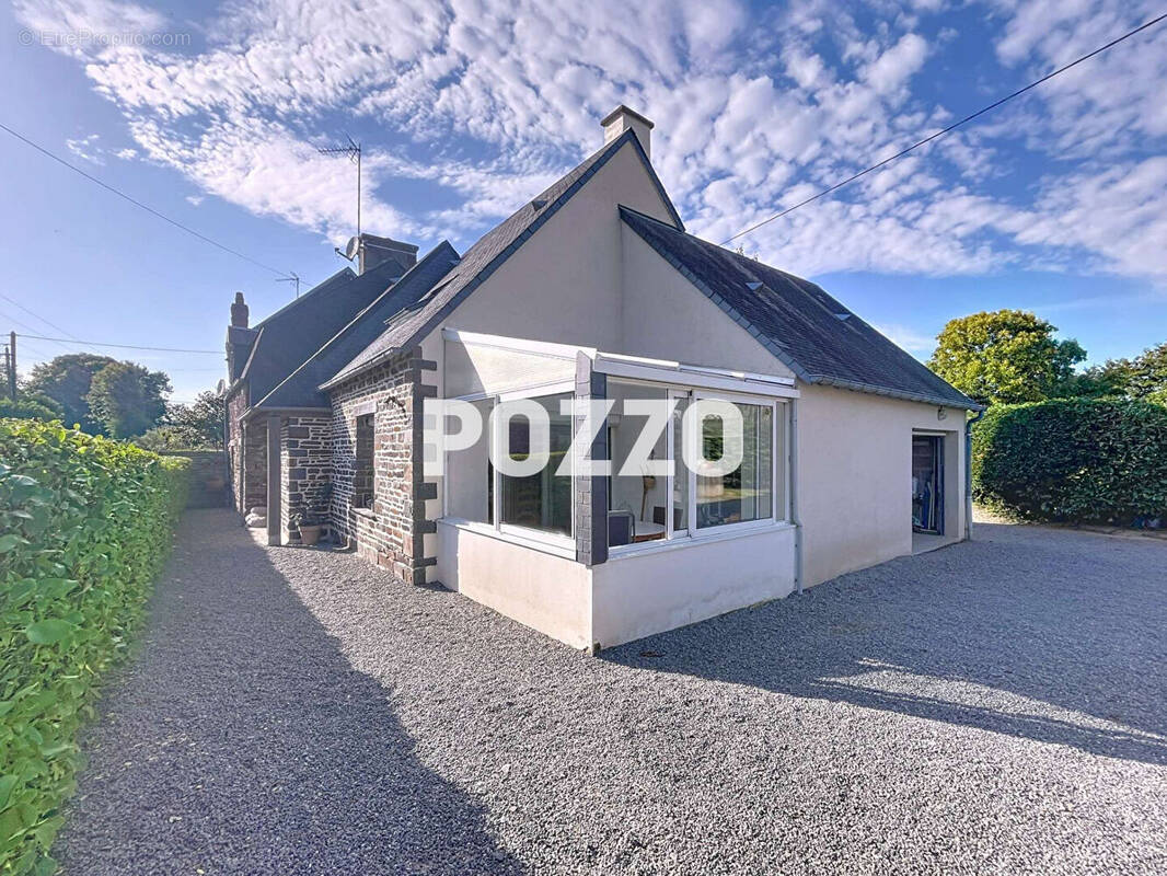 Maison à SAINT-SAUVEUR-LA-POMMERAYE